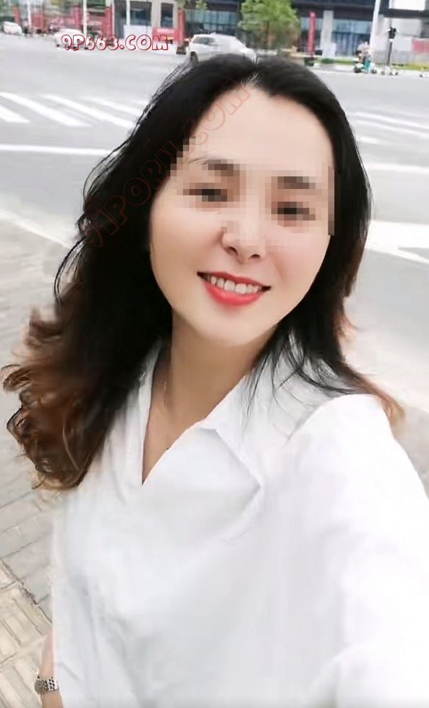 老婆有个客户找她要了3条原味内裤！