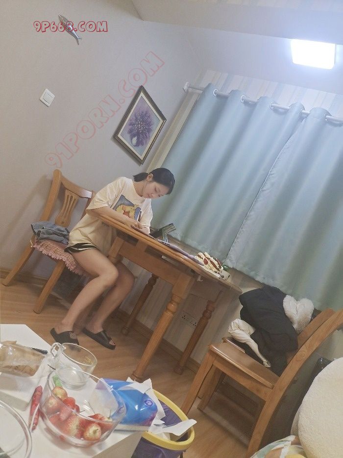 00后校服反差小母狗 年轻无极限