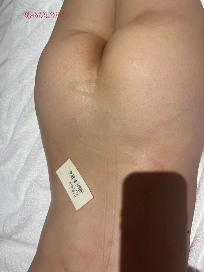 帝都，短发高管女友的调教之路。