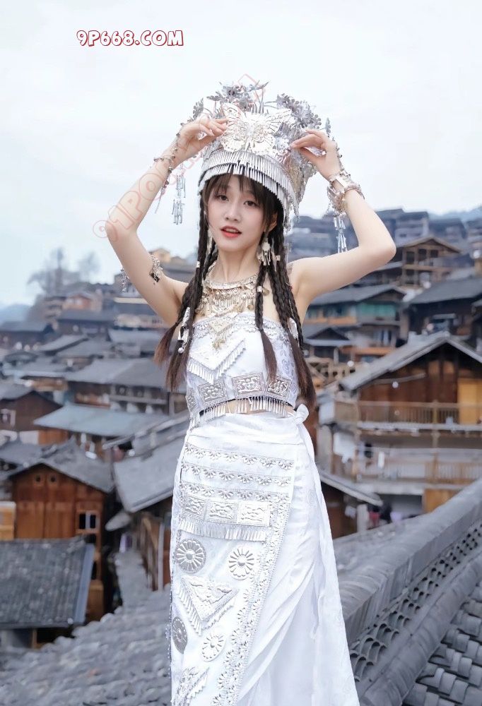分享下最近拍的比较满意的私房照
