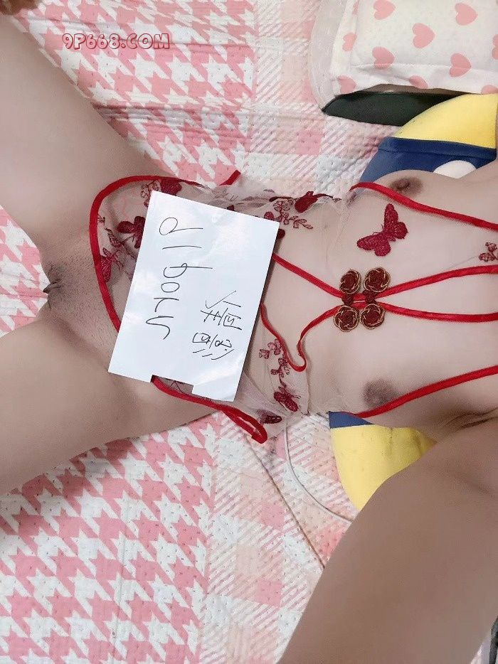 0451哈尔滨已婚女蕾丝旗袍诱惑【真实原创】