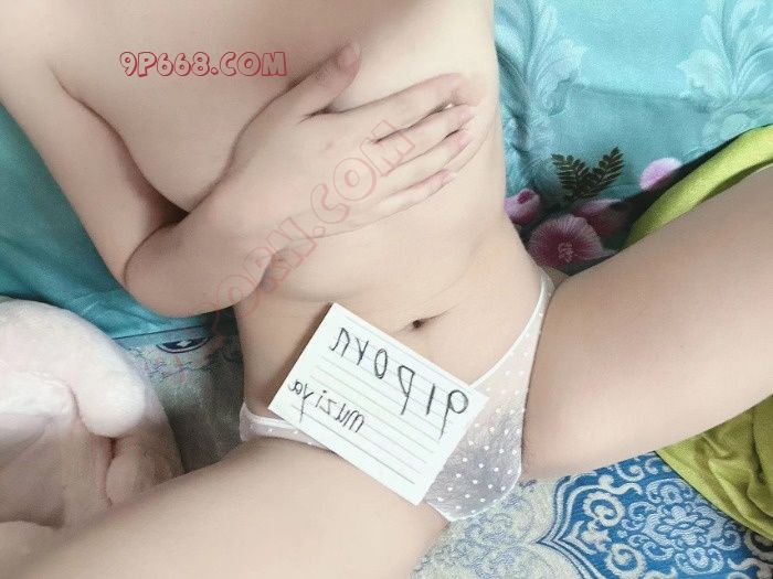北京辽宁微反差单女白色纯欲风勾引（原创）