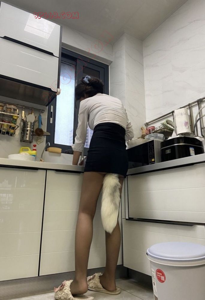 东莞90后夫妻分享爱妻。诚寻优质单男