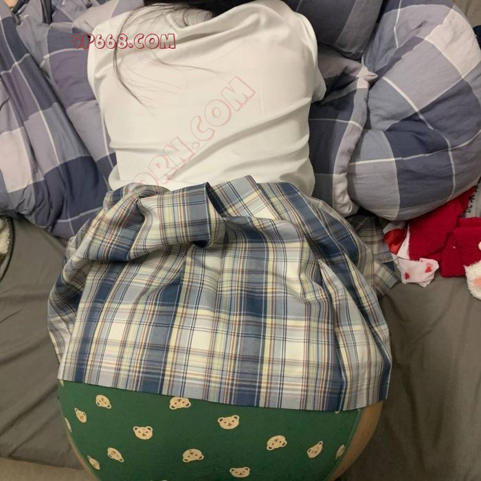 我们南京夫妻，娇妻长腿大腚，绿帽分享娇妻