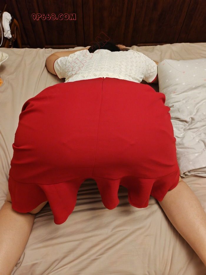限时删帖！淫妻！爱看评论！