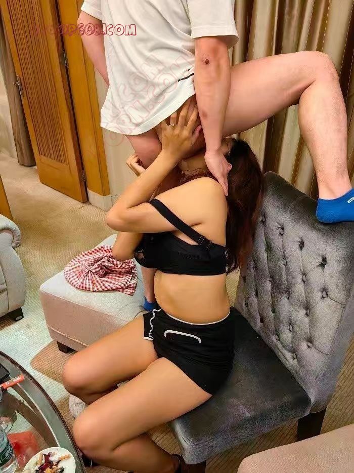 主题:骚妻活动回忆，寻单男夫妻交流活动，高端交友活动多