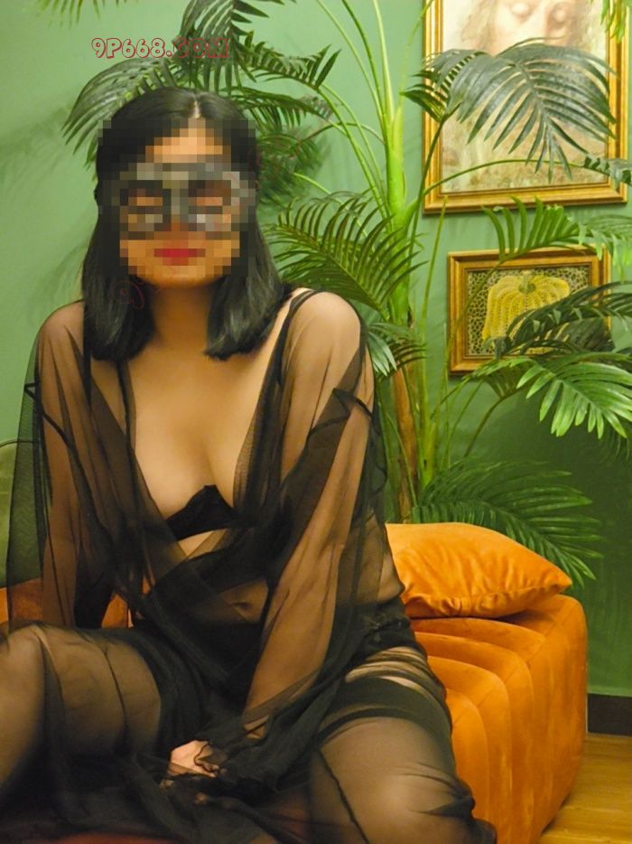 产后贵妇的欲望写真 · 第四幕｜慵懒姿态
