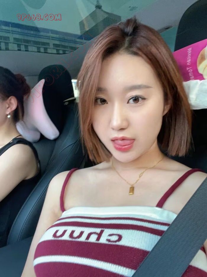 021交友，母狗请联系我！母狗会看评论，请尽情羞辱