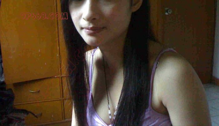 无套露脸跟客人做爱很多人喜欢我穿紫色吊带