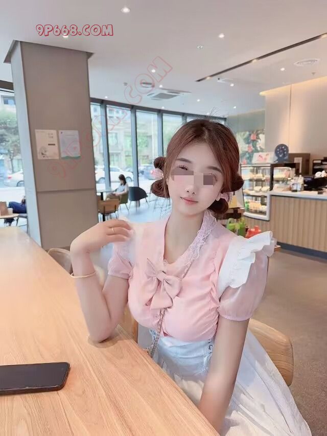 上海MM 生活好学生，床上小荡妇