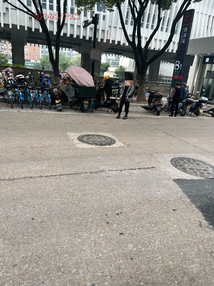 坐标0579 00后喷水小母狗的3p自述（下集预告）申精
